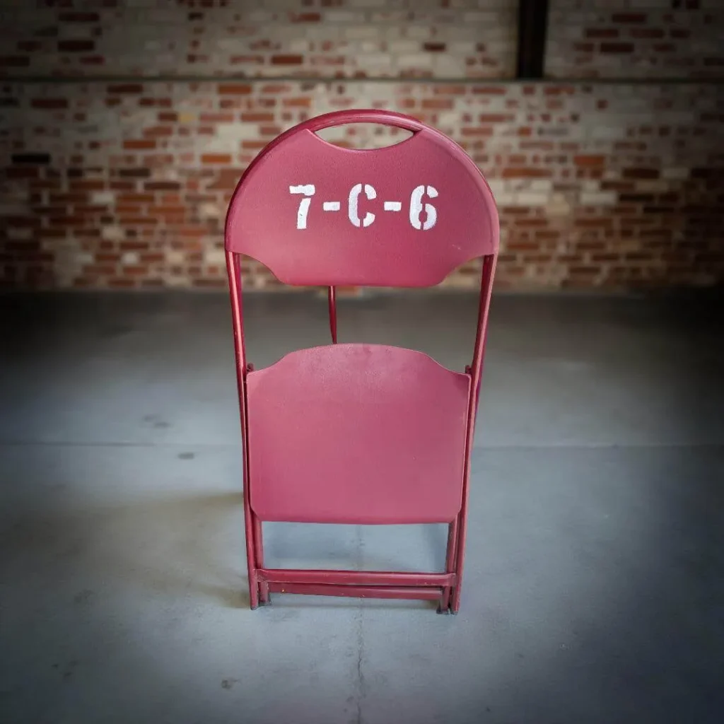 PLASTIC FOLDING CHAIRS