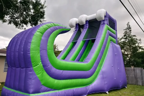 22FT-CURVED-RAMPAGE-WATER-SLIDE1